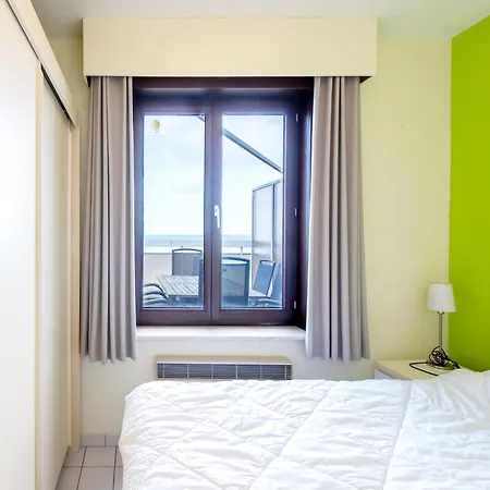 Apartment In Near The *